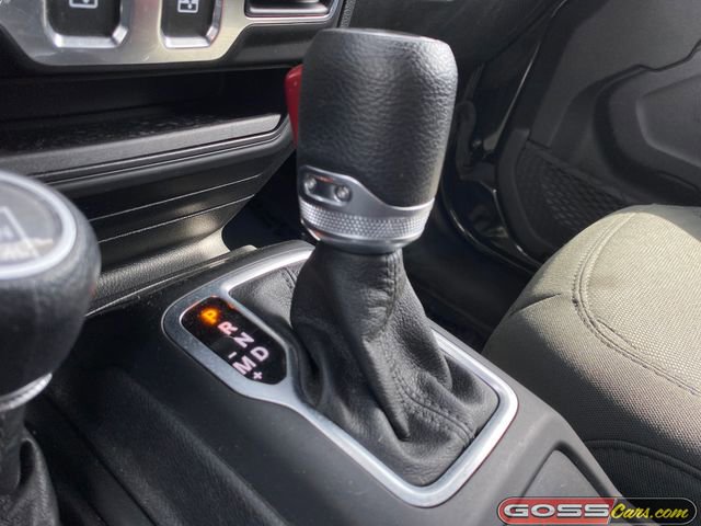 Used 2020 Jeep Wrangler Sport image 12