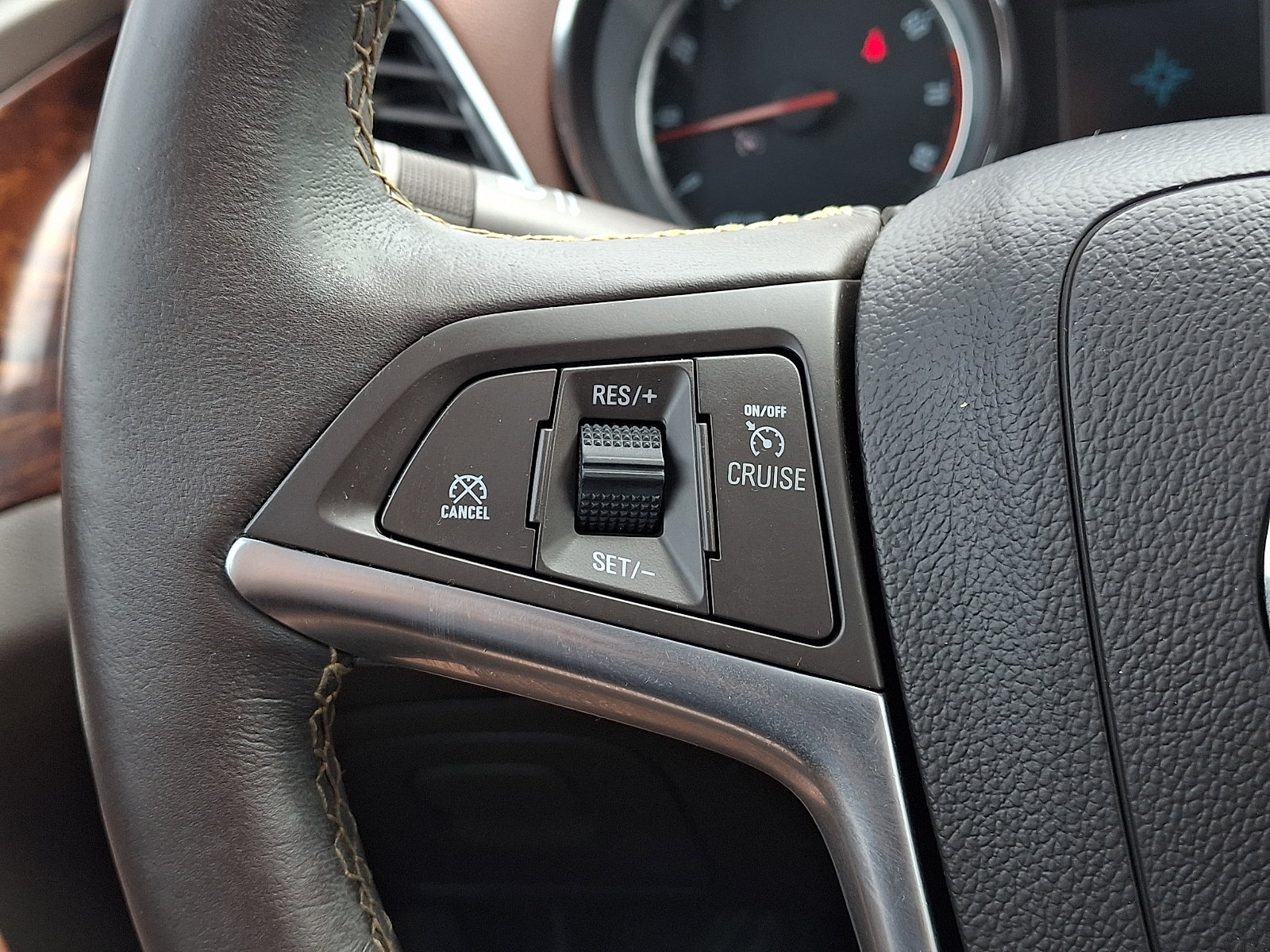 Used 2016 Buick Encore Leather FWD image 21