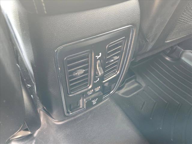 Used 2021 Jeep Grand Cherokee Limited w/ Quick Order Package 28K 80th RWD image 18