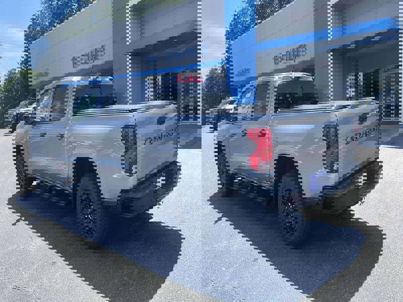 New 2026 Chevrolet Colorado W/T image 4