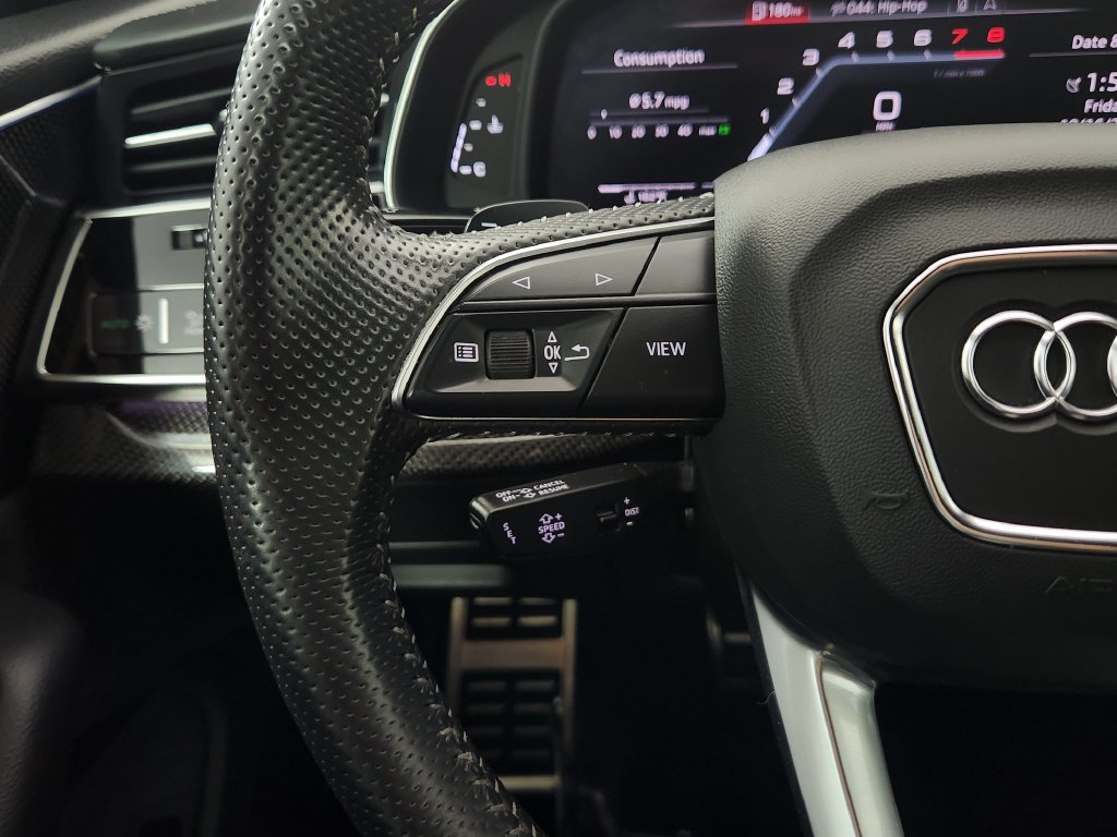 Used 2020 Audi SQ8 Prestige w/ Prestige Package AWD/4WD image 24