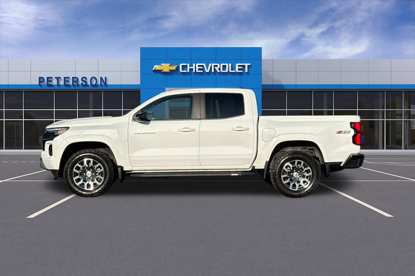 Certified 2023 Chevrolet Colorado Z71 w/ Z71 Convenience Package 2 AWD/4WD image 7