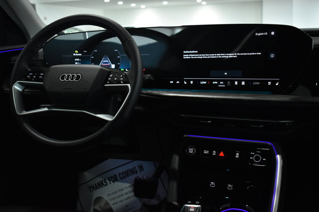 Used 2025 Audi Q5 Premium Plus w/ Premium Plus AWD/4WD image 23