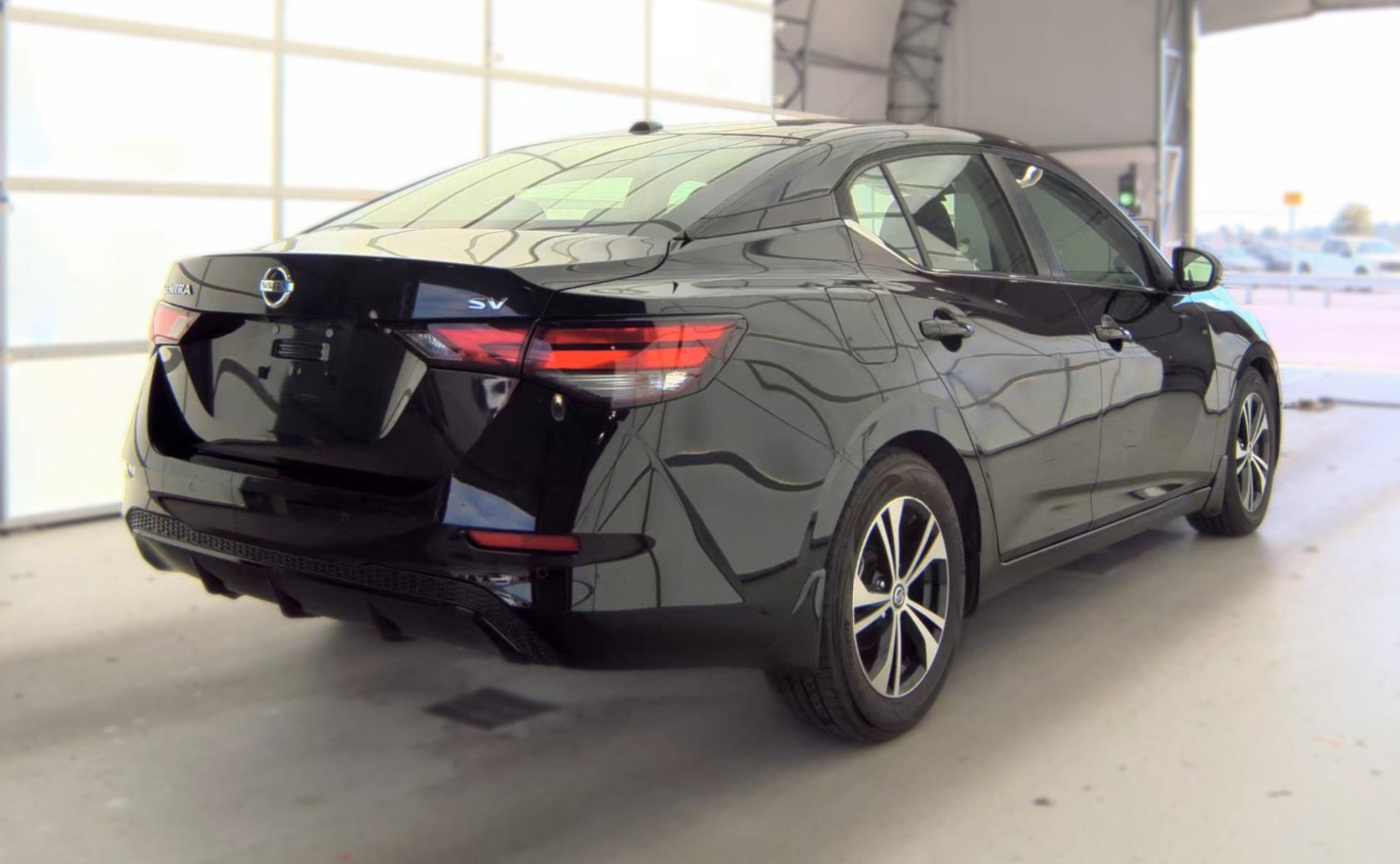 Used 2020 Nissan Sentra SV FWD image 5