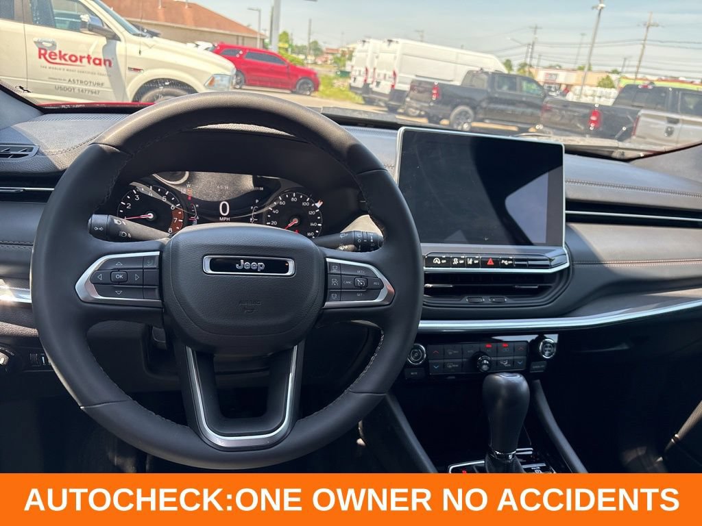 Used 2023 Jeep Compass Limited AWD/4WD image 4