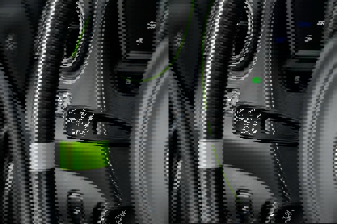 Used 2022 McLaren 765LT image 32