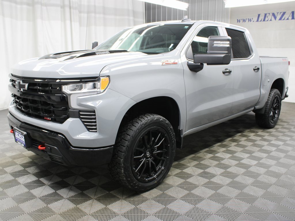 Used 2024 Chevrolet Silverado 1500 LT Trail Boss image 7
