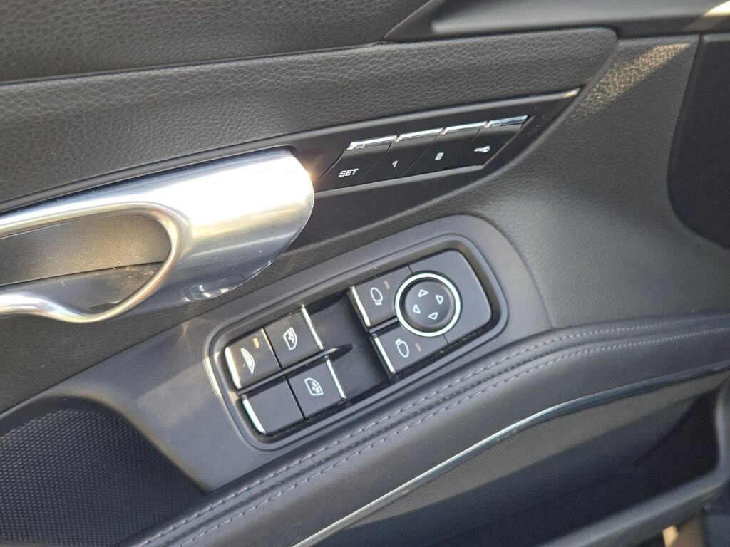 Used 2019 Porsche 911 Carrera S image 23