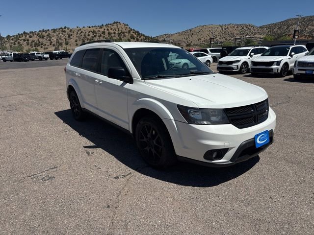 Used 2016 Dodge Journey SXT w/ Blacktop Package FWD image 3