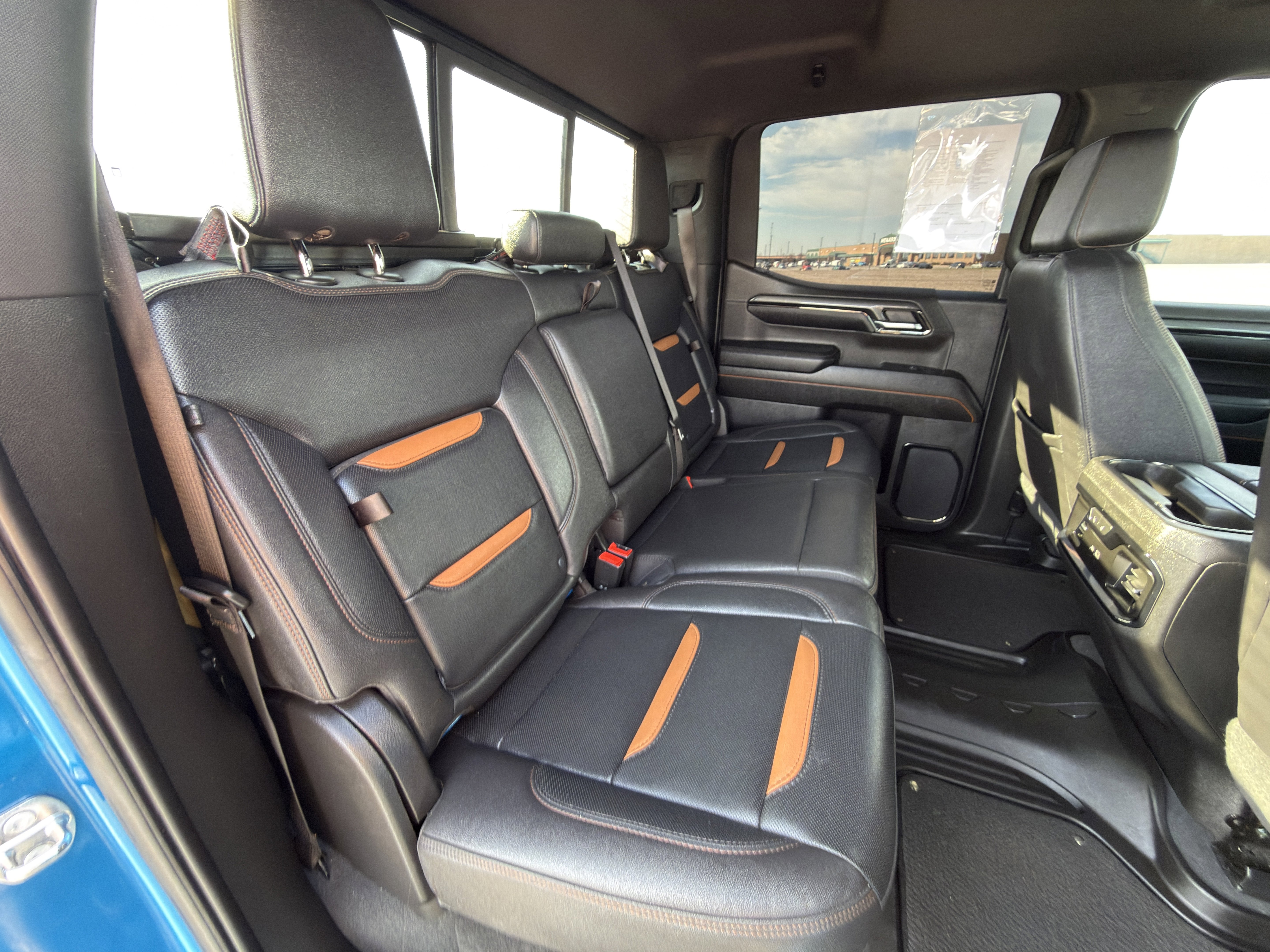 Certified 2023 GMC Sierra 1500 AT4 w/ Technology Package image 19