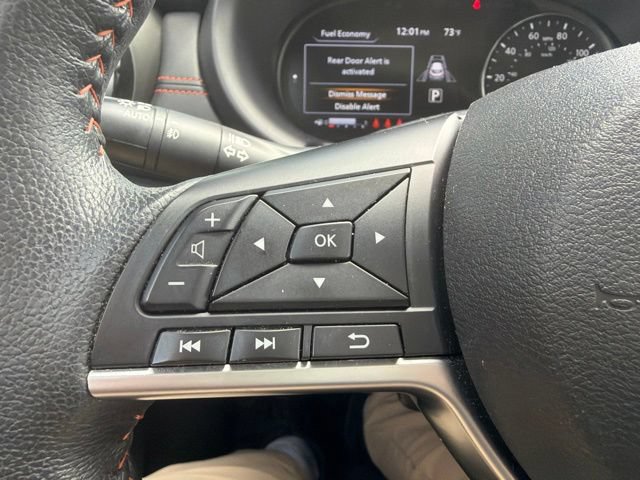 Used 2023 Nissan Kicks SR FWD image 17