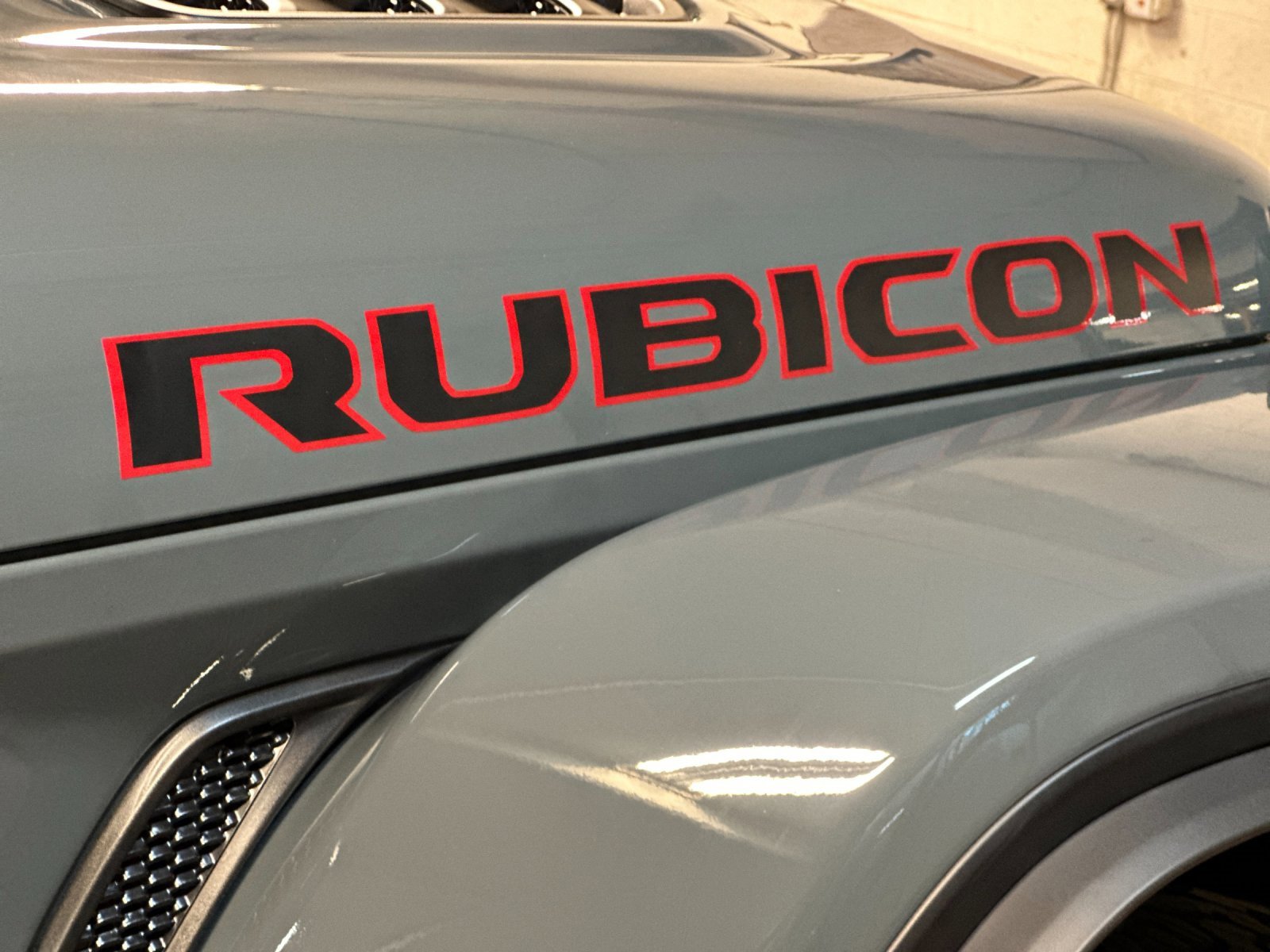 New 2025 Jeep Wrangler Rubicon image 25