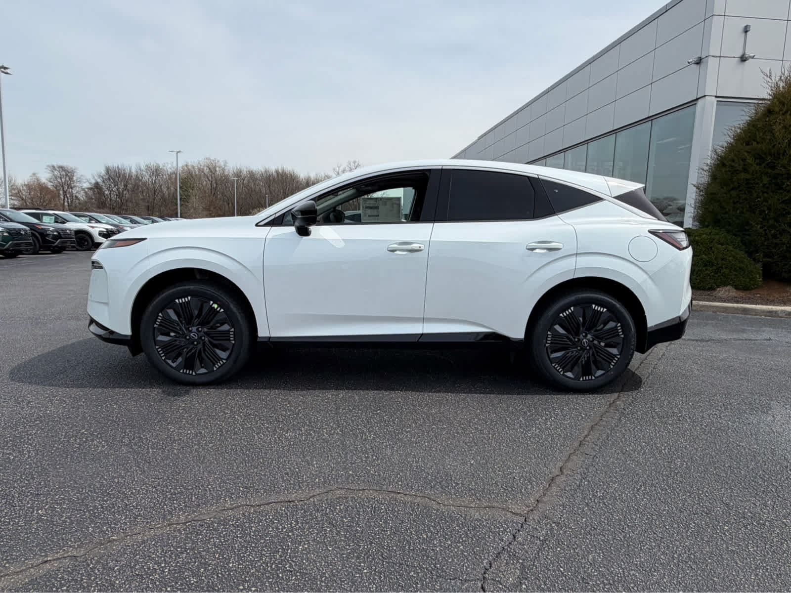 New 2026 Nissan Murano Platinum w/ Cargo Package AWD/4WD image 4