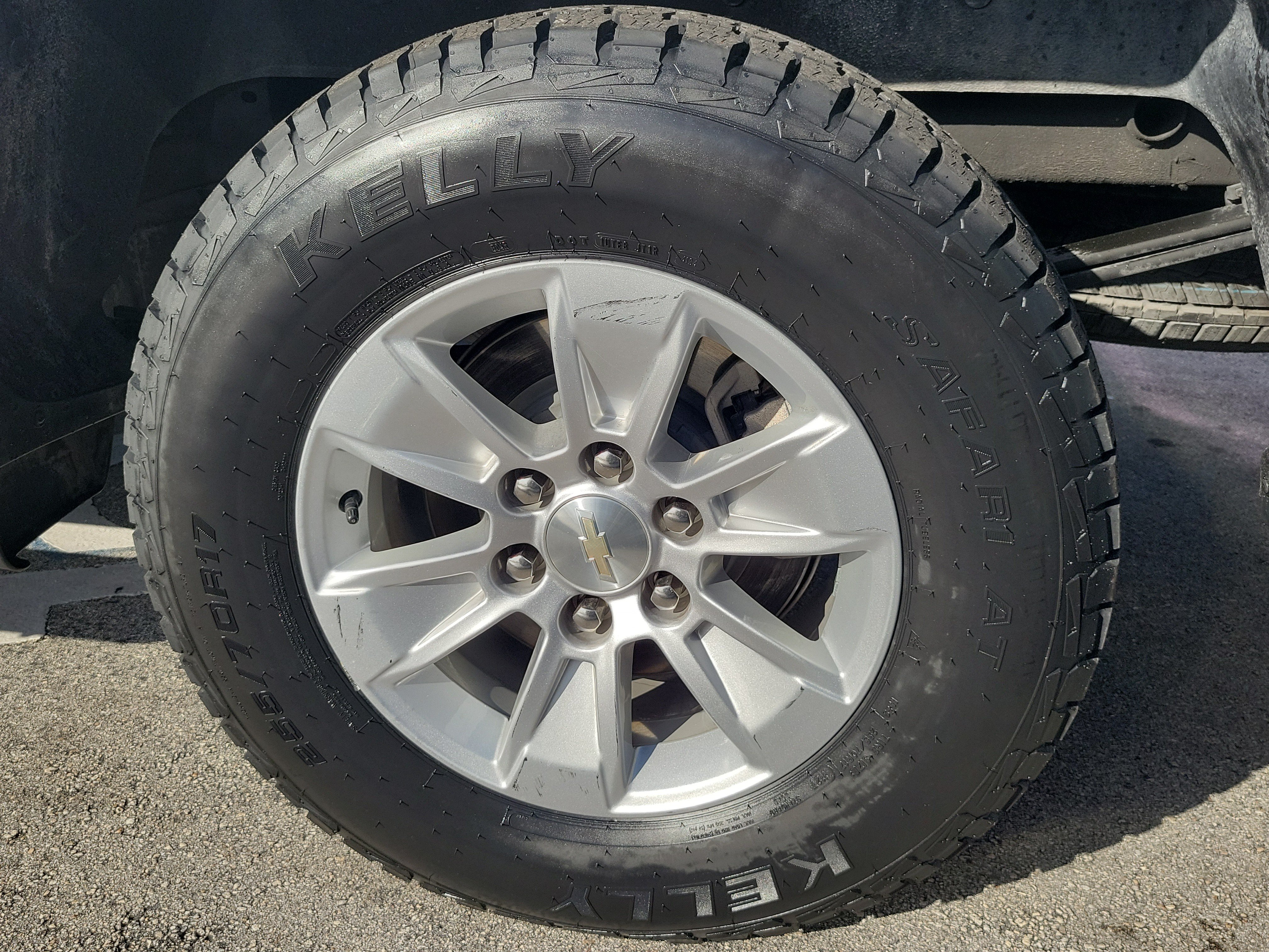 Used 2023 Chevrolet Silverado 1500 LT RWD image 26