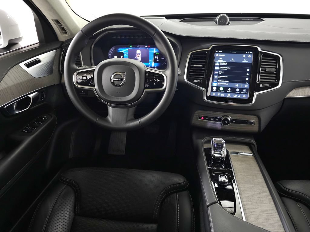 Certified 2023 Volvo XC90 T8 Ultimate w/ Lounge Package AWD/4WD image 20