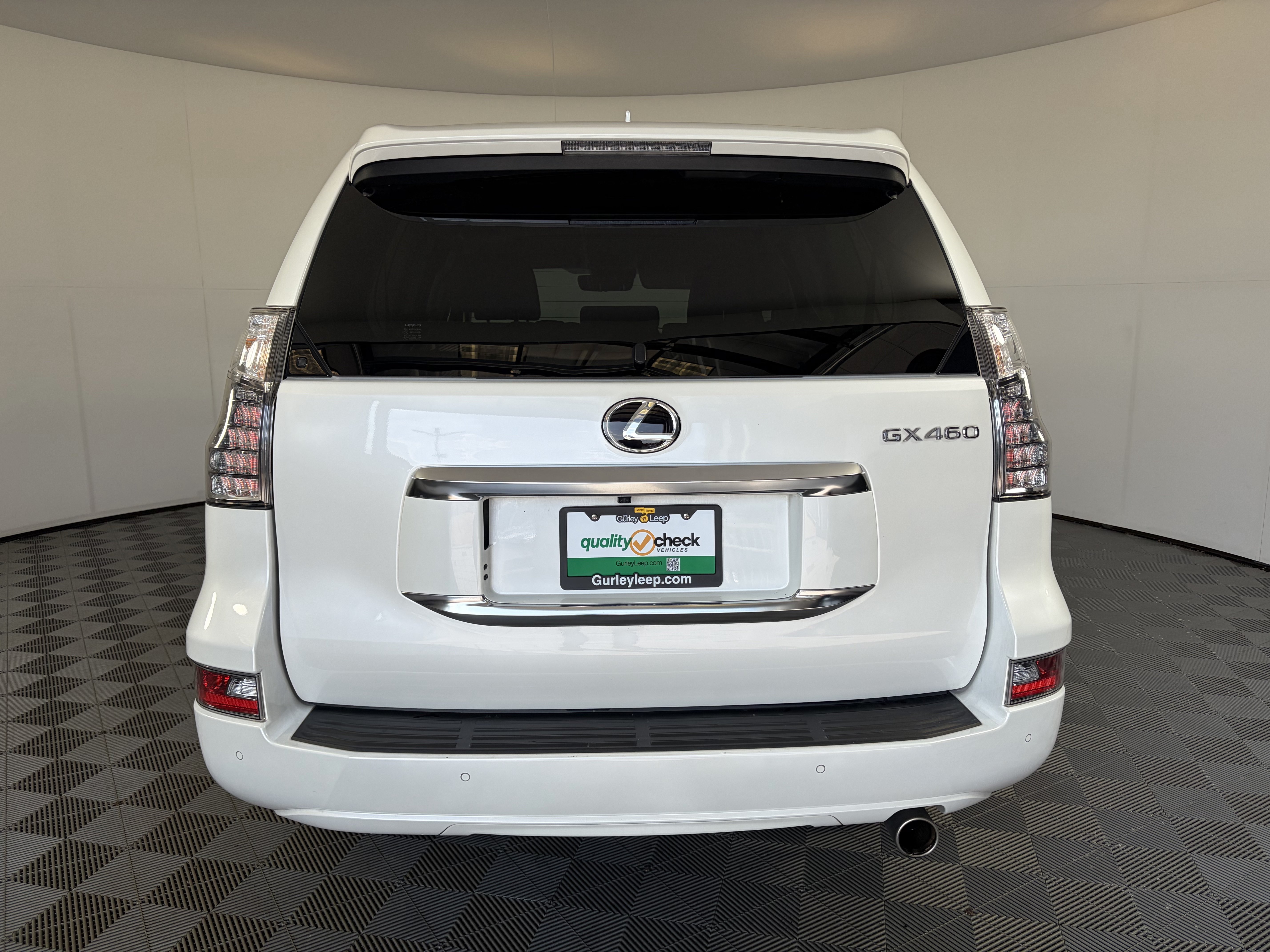 Used 2022 Lexus GX 460 Premium w/ Premium Package AWD/4WD image 9