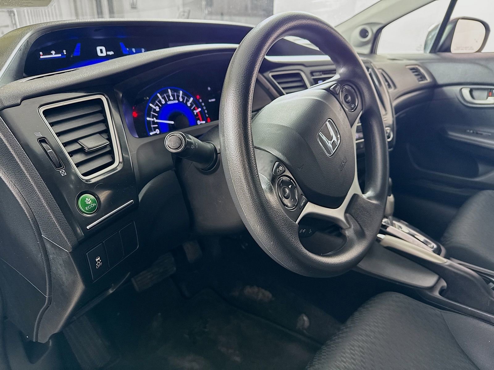 Used 2015 Honda Civic SE image 6