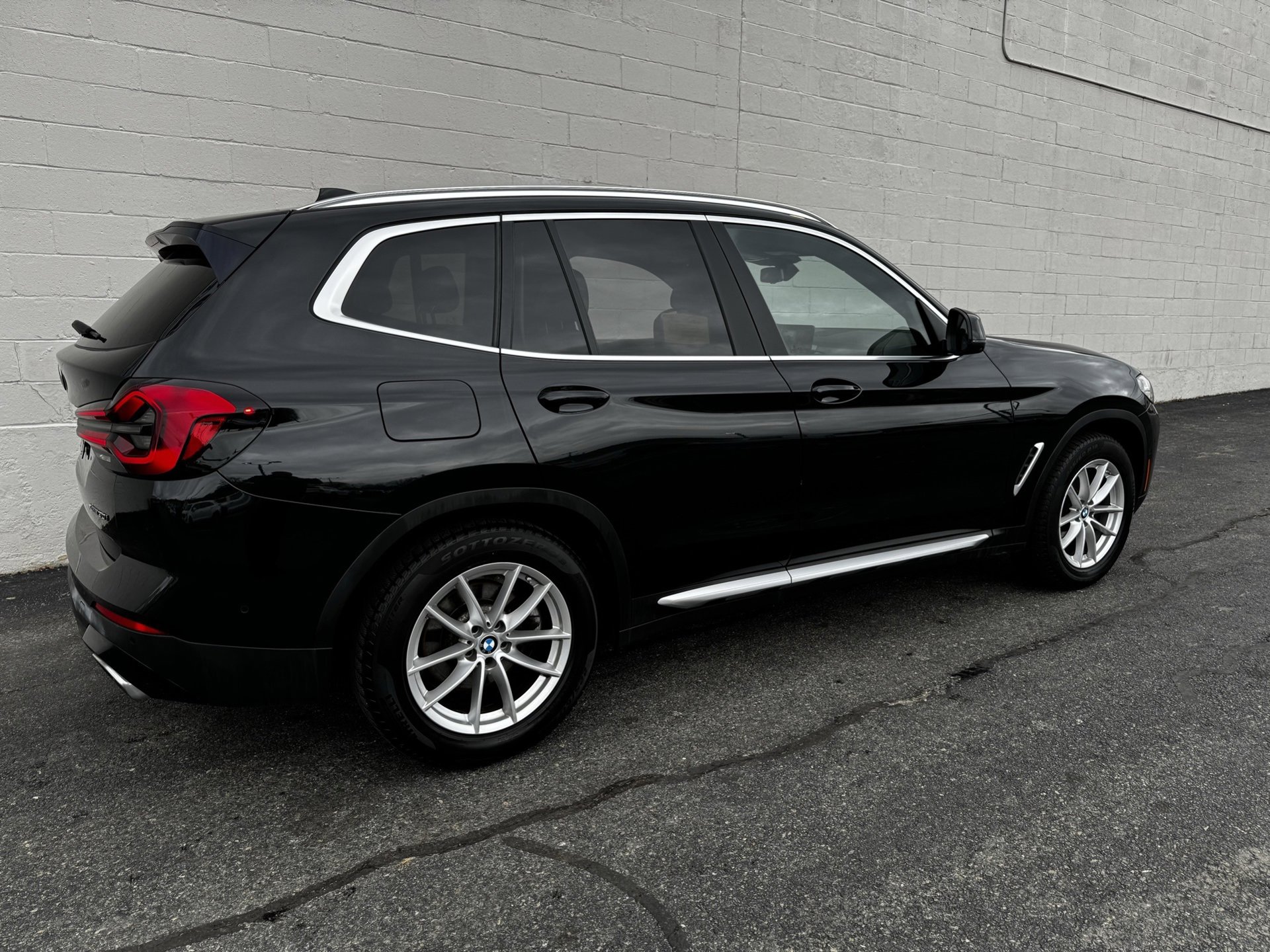 Used 2022 BMW X3 xDrive30i image 4