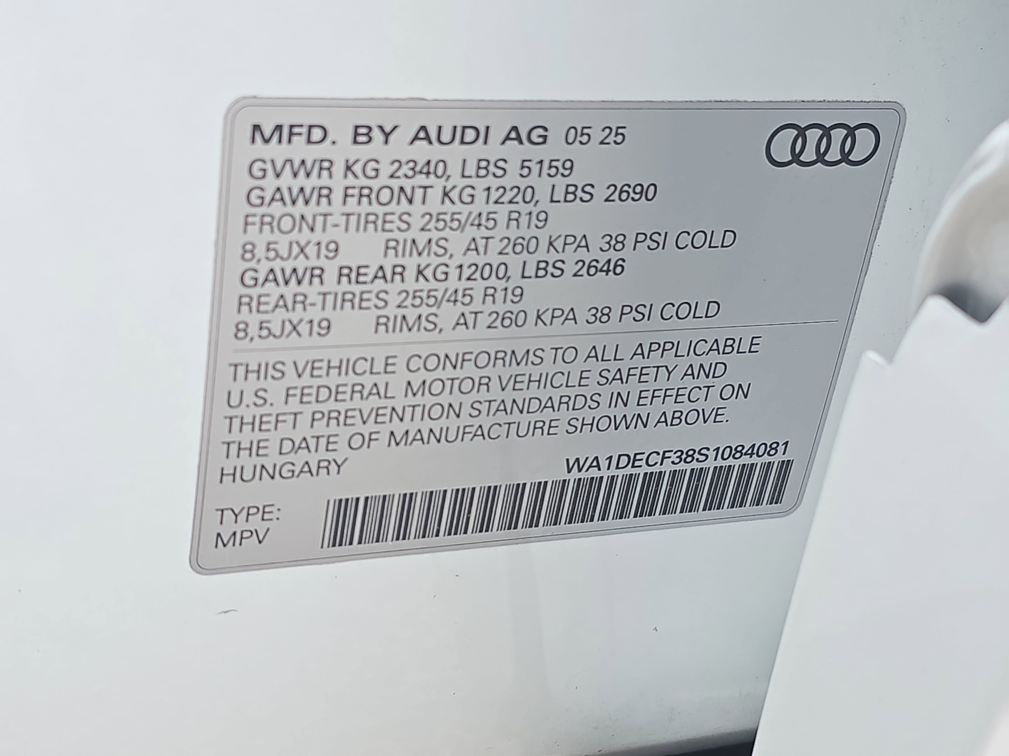 Certified 2025 Audi Q3 2.0T Premium w/ Convenience Package image 33