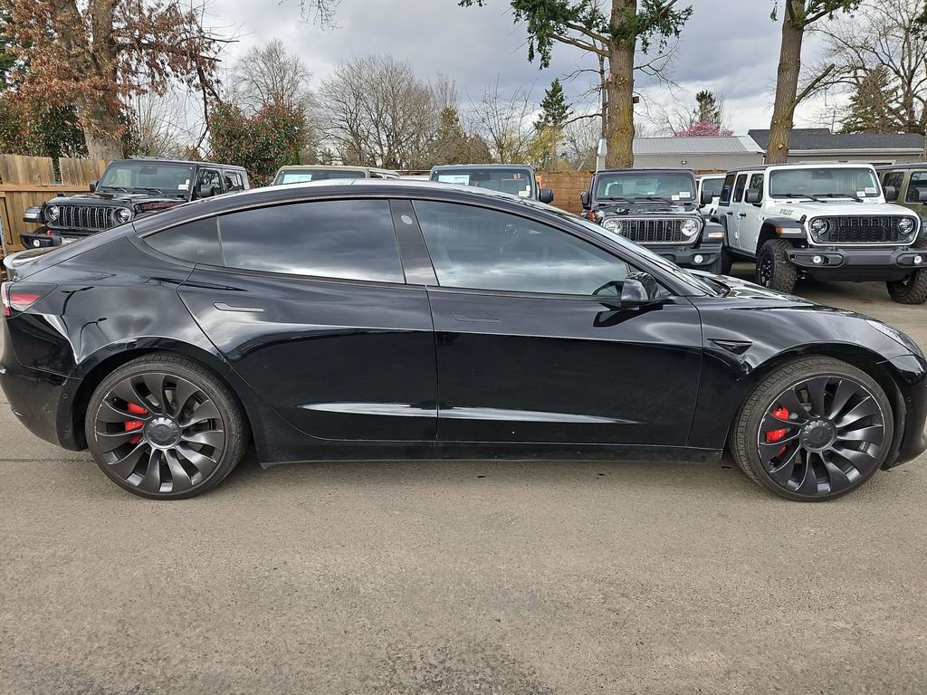 Used 2021 Tesla Model 3 Performance image 8