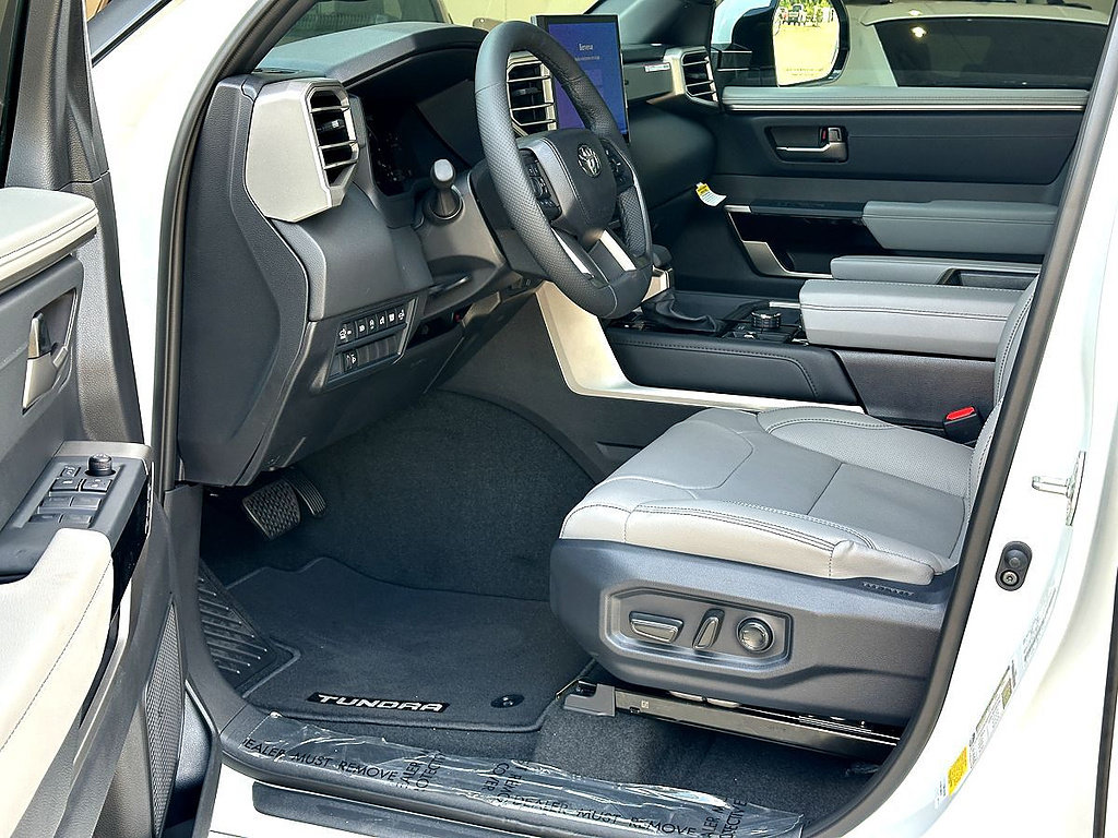 New 2026 Toyota Tundra Limited AWD/4WD image 10
