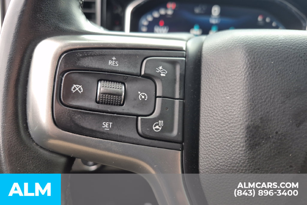 Used 2025 Chevrolet Silverado 1500 LT RWD image 32