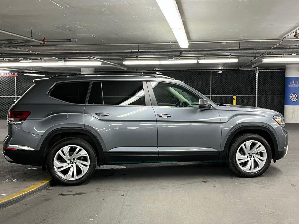 Used 2022 Volkswagen Atlas SE image 42