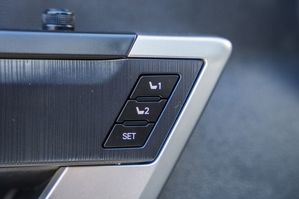 Used 2023 Toyota Tundra Platinum image 44