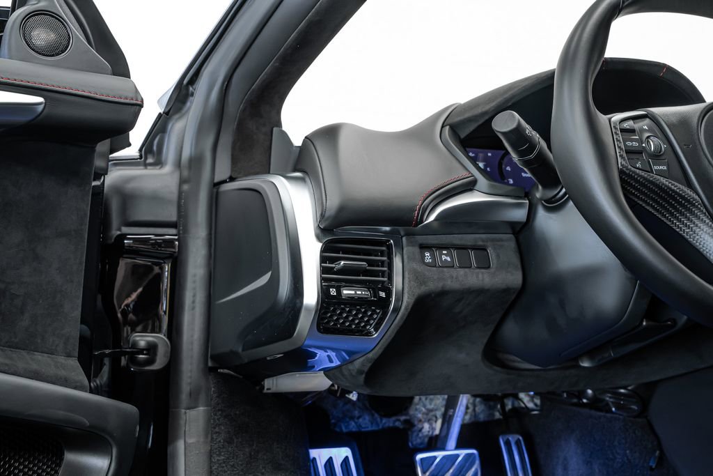 Used 2022 Acura NSX Type S image 25