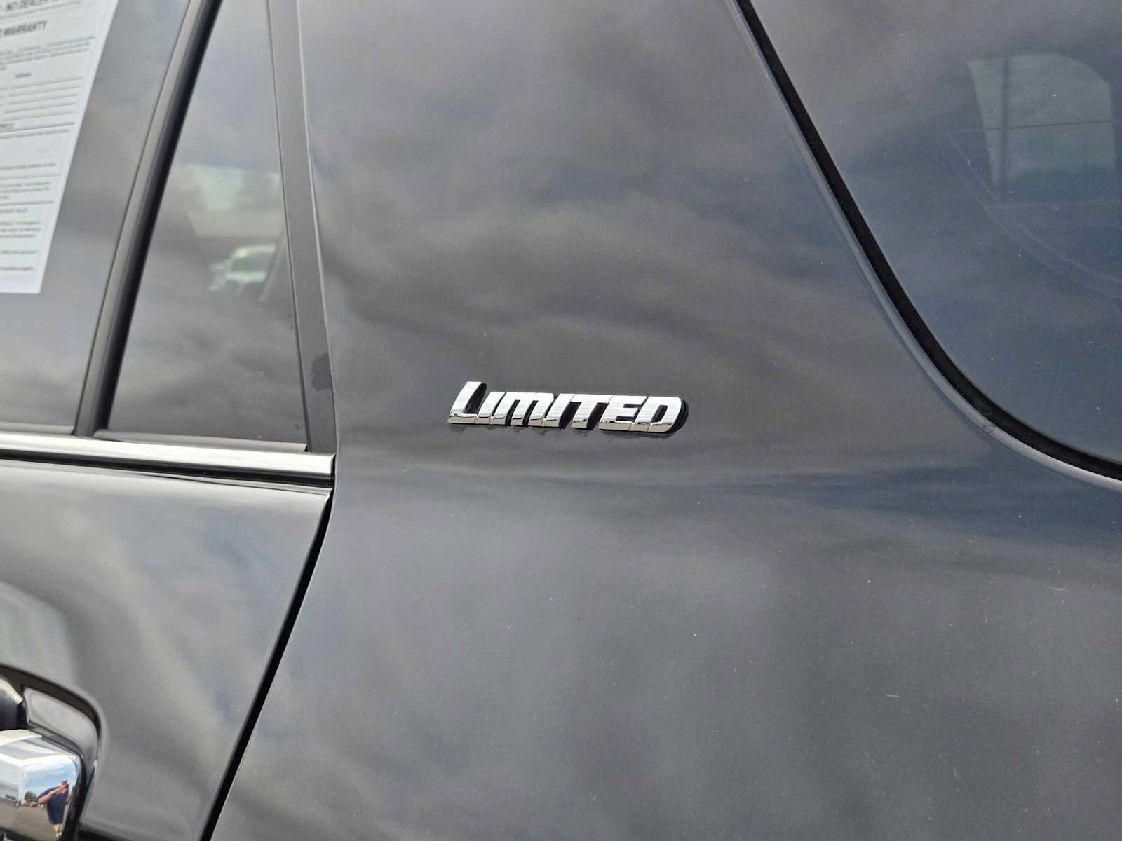 Certified 2024 Toyota 4Runner Limited AWD/4WD image 16