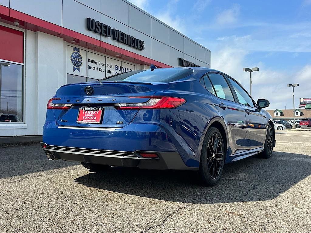 Certified 2025 Toyota Camry SE w/ Convenience Package image 5