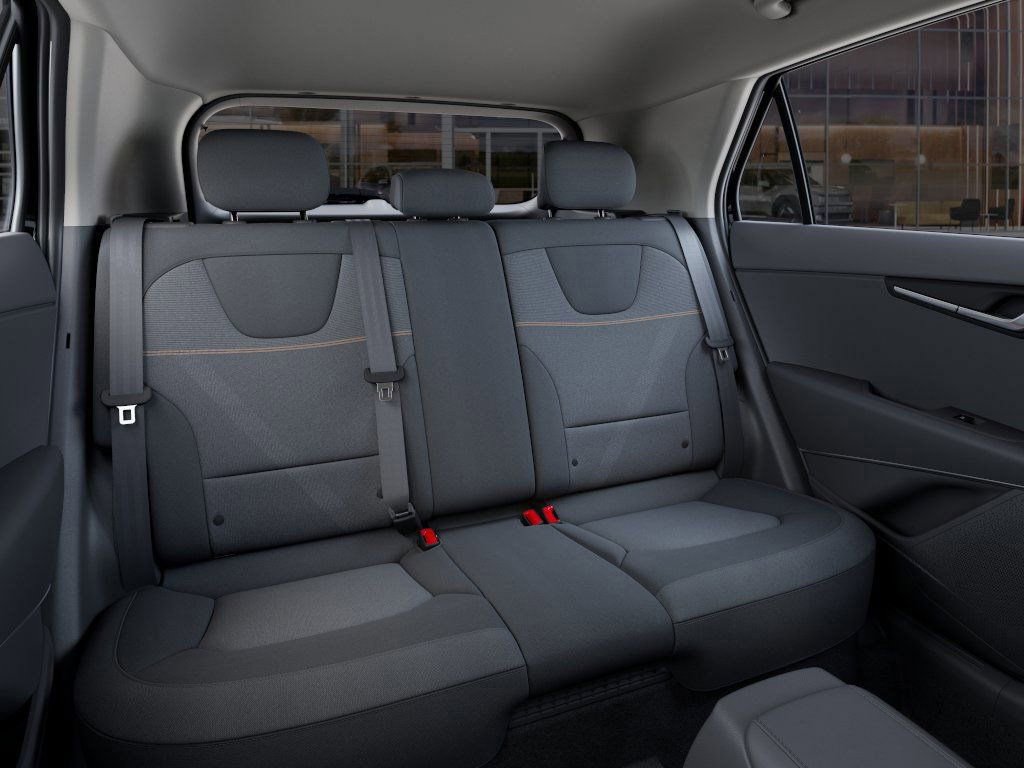 New 2025 Kia Niro LX image 16