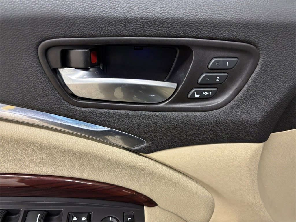 Used 2016 Acura MDX SH-AWD w/ Tech & Entertainment image 12