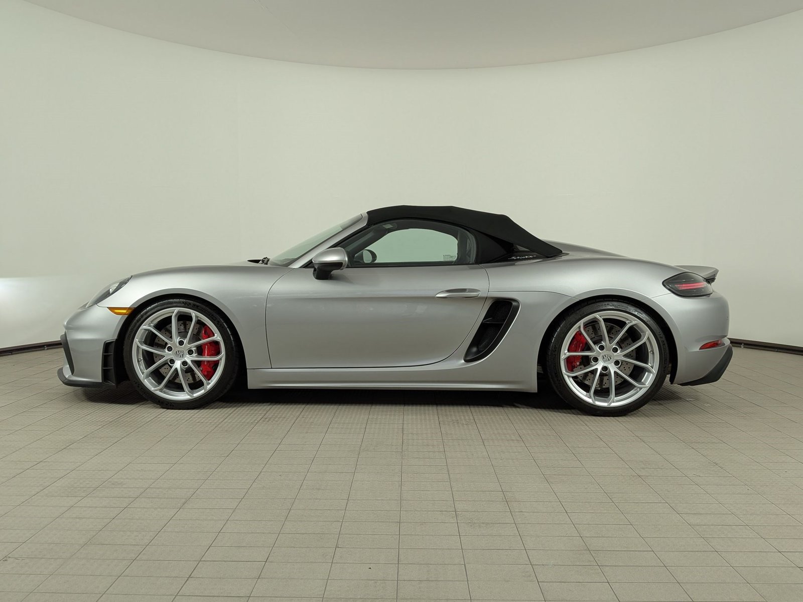 Certified 2021 Porsche 718 Boxster Spyder RWD video 2