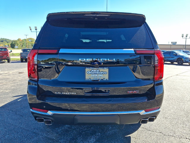 New 2026 GMC Yukon Denali w/ Sun & Power Step Package AWD/4WD image 5