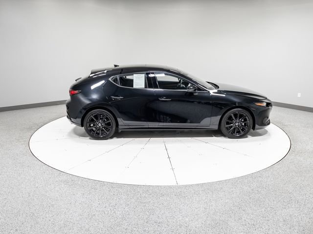 Used 2025 MAZDA MAZDA3 2.5 S Hatchback w/ Premium Pkg image 31