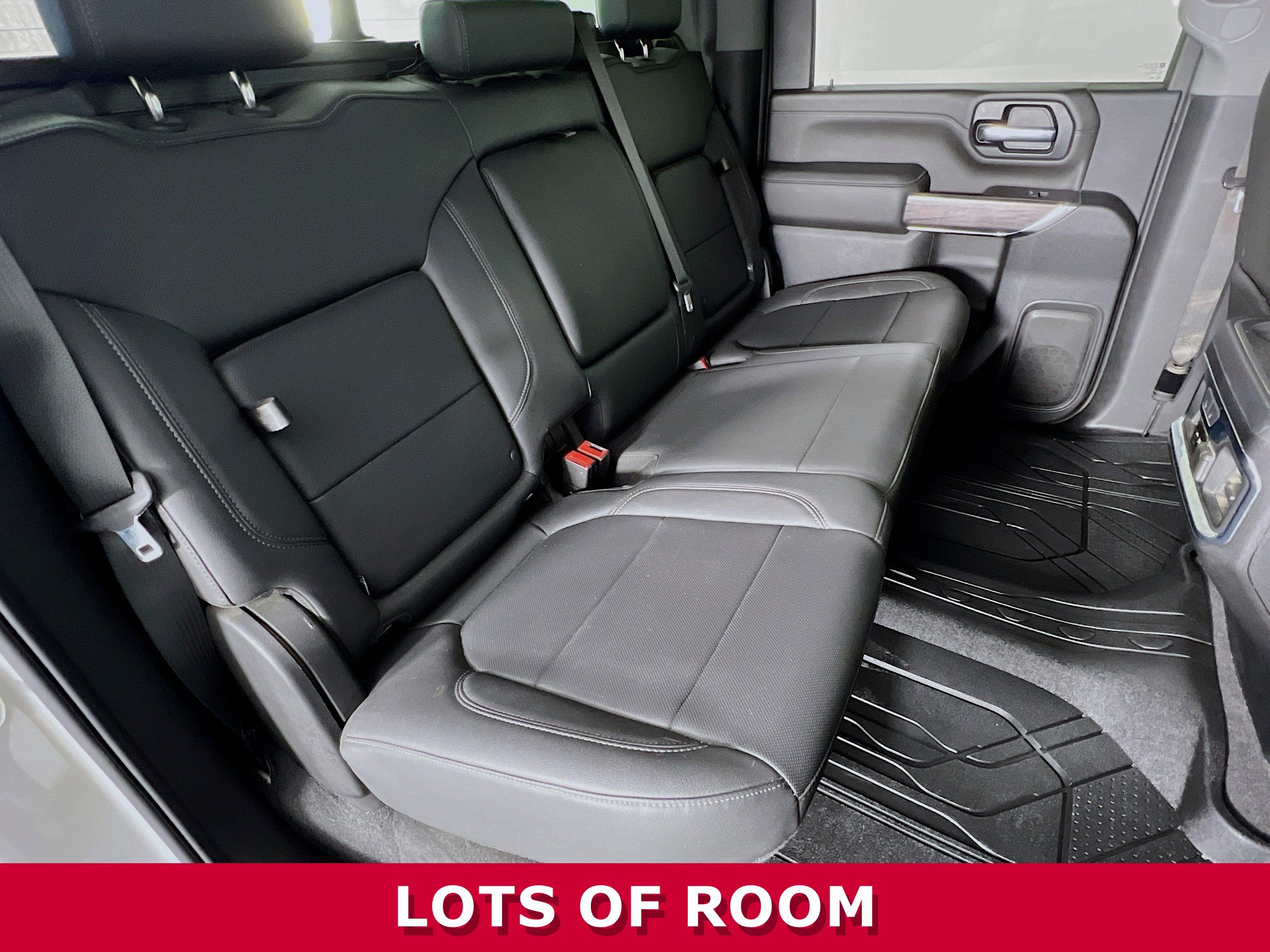 Used 2020 Chevrolet Silverado 3500 LTZ w/ LTZ Premium Package image 25