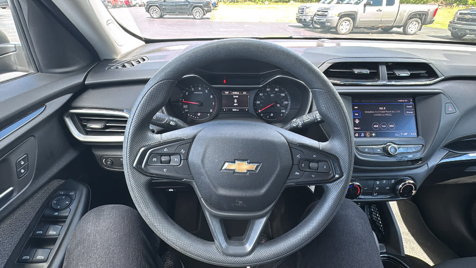 Certified 2023 Chevrolet TrailBlazer LS FWD image 10