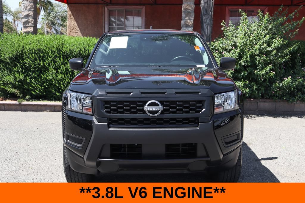 Used 2025 Nissan Frontier S RWD image 3