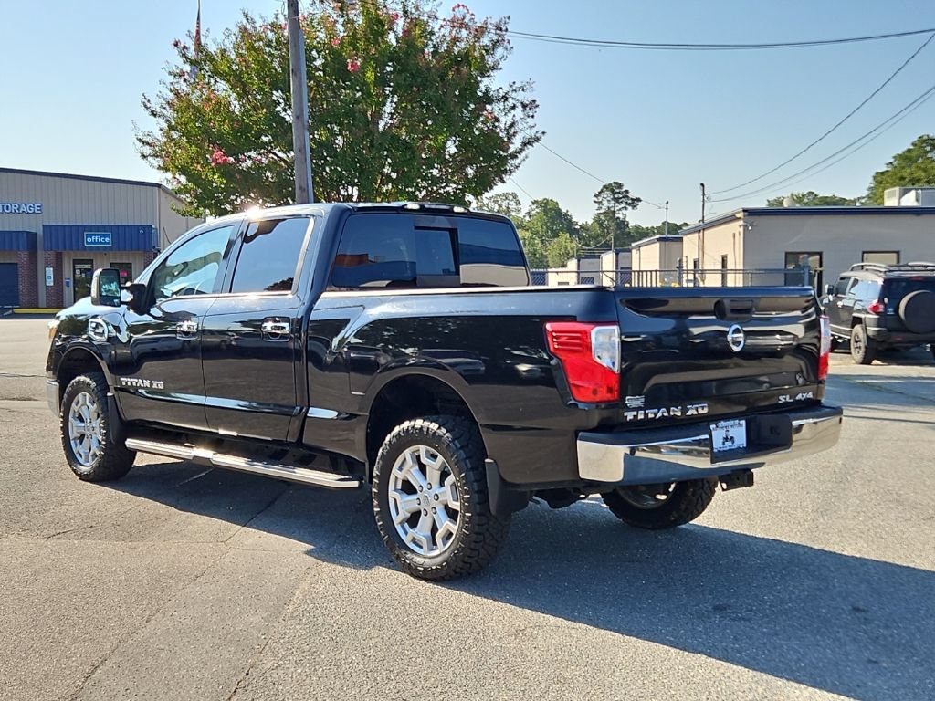 Used 2016 Nissan Titan SL AWD/4WD image 5