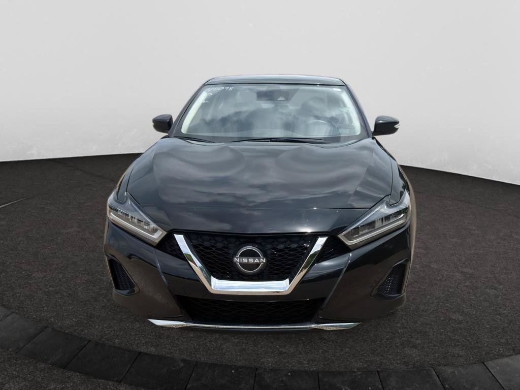 Used 2023 Nissan Maxima SV w/ Floor Mat Group FWD image 2