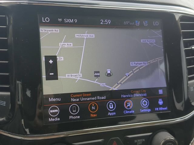 Used 2020 Jeep Grand Cherokee Overland AWD/4WD image 21