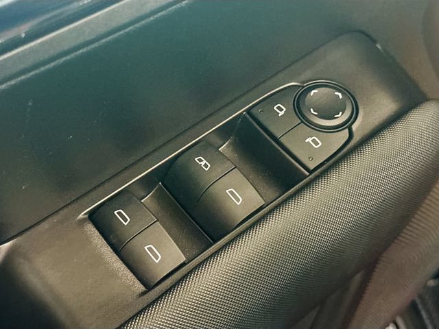 Used 2024 Chevrolet Colorado Z71 w/ Z71 Convenience Package 2 AWD/4WD image 19