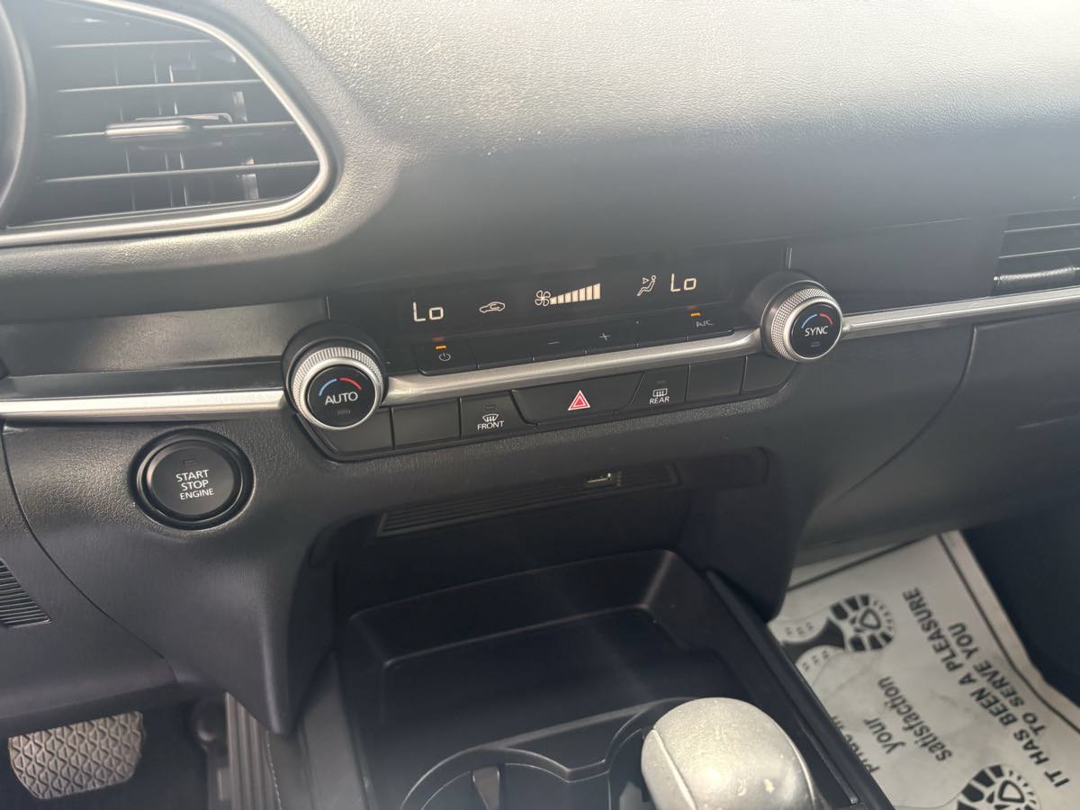 Used 2021 MAZDA CX-30 FWD 2.5 S w/ Select Package image 27
