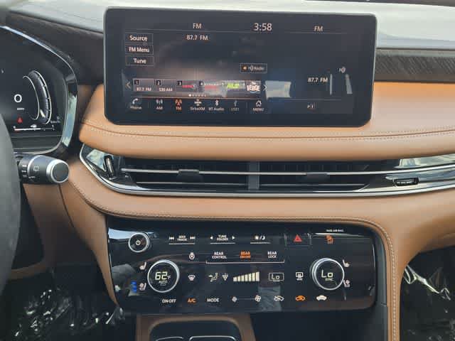 Certified 2024 INFINITI QX60 Sensory AWD/4WD image 17