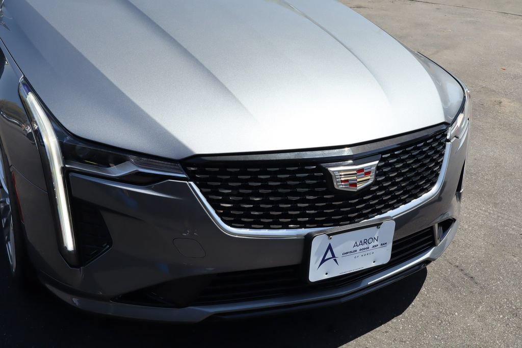 Used 2020 Cadillac CT4 Premium Luxury RWD image 9
