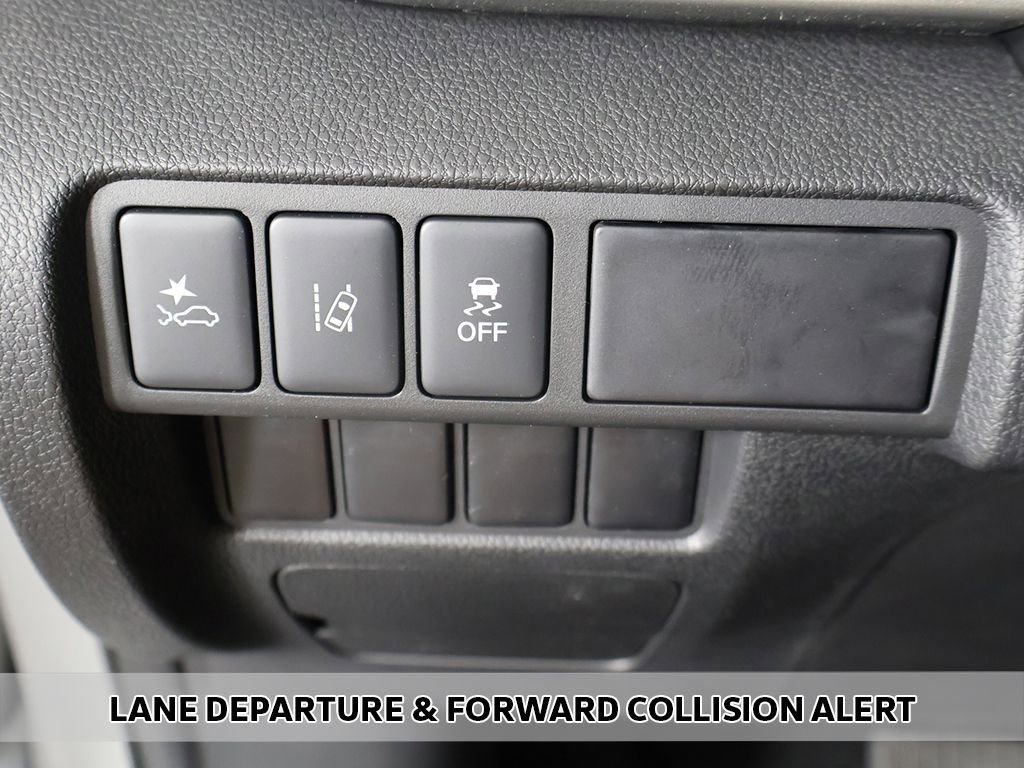New 2026 Mitsubishi Eclipse Cross ES AWD/4WD image 3