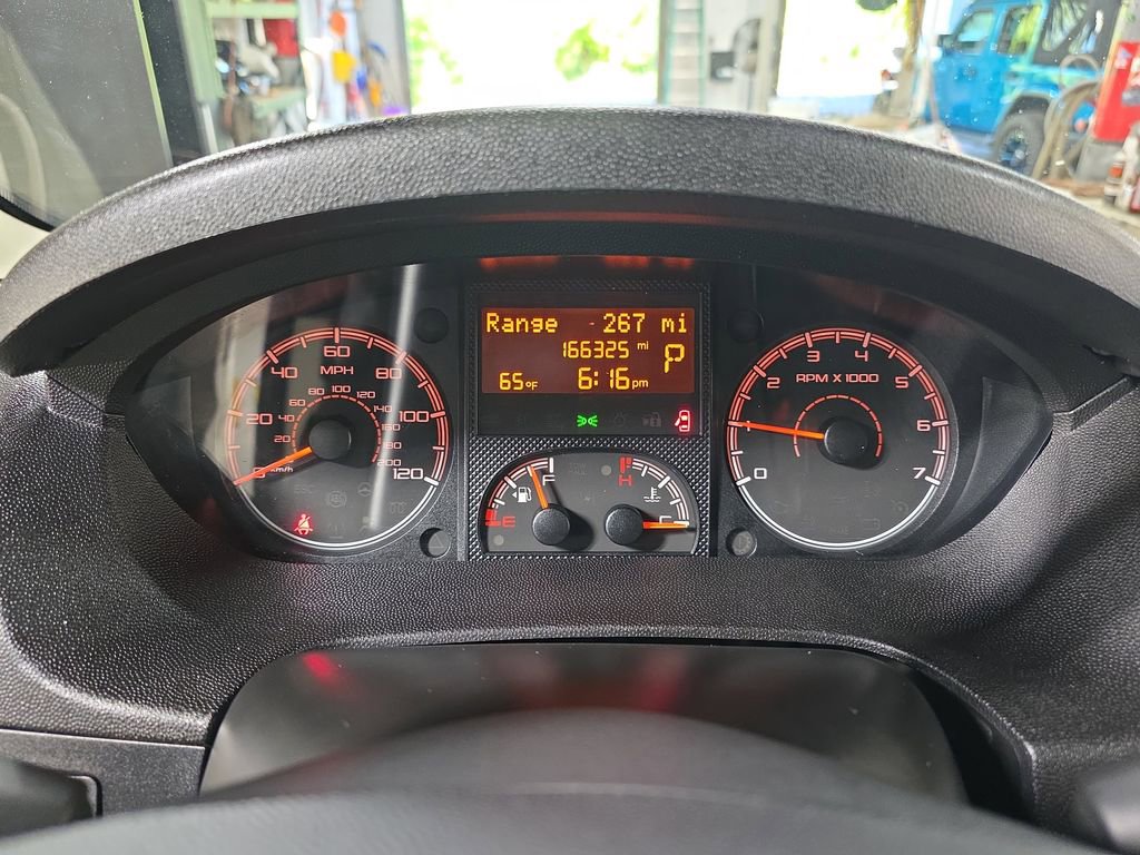 Used 2020 RAM ProMaster 1500 w/ Premium Appearance Group FWD image 17