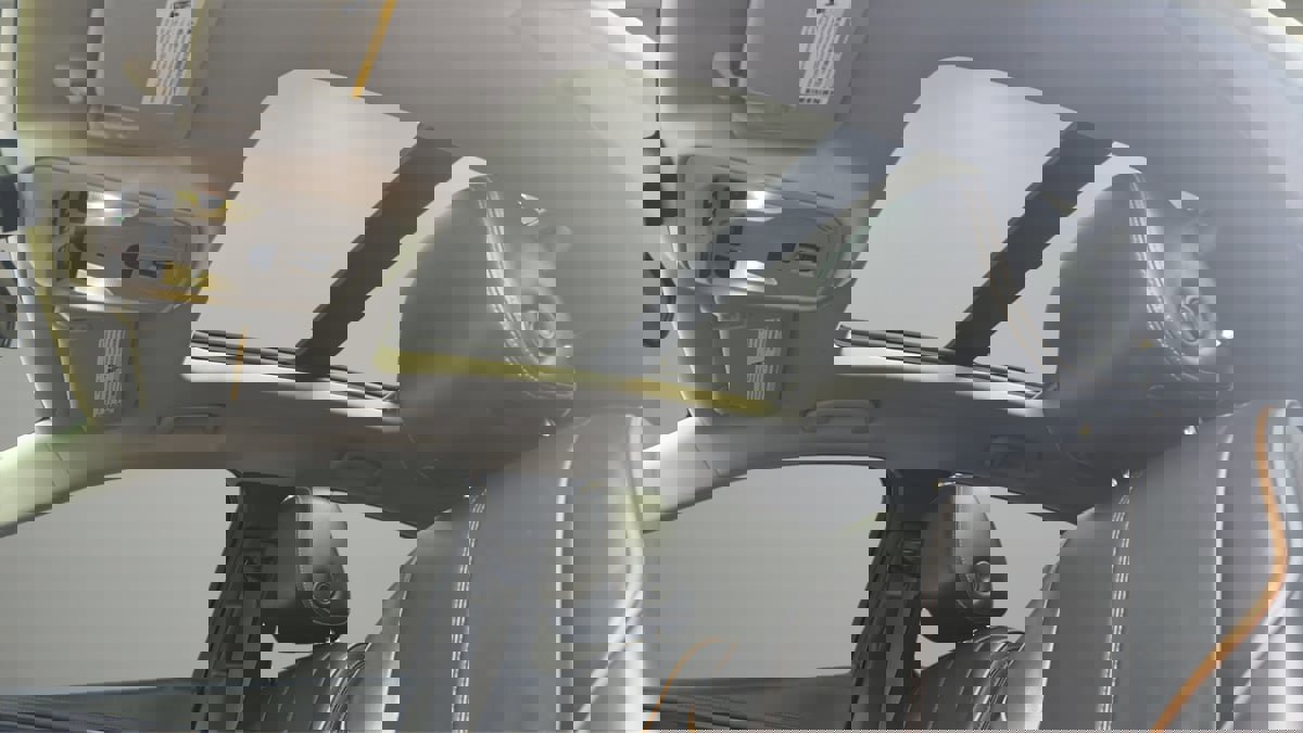 Used 2020 Chevrolet Impala Premier w/ Premier Confidence Package image 17