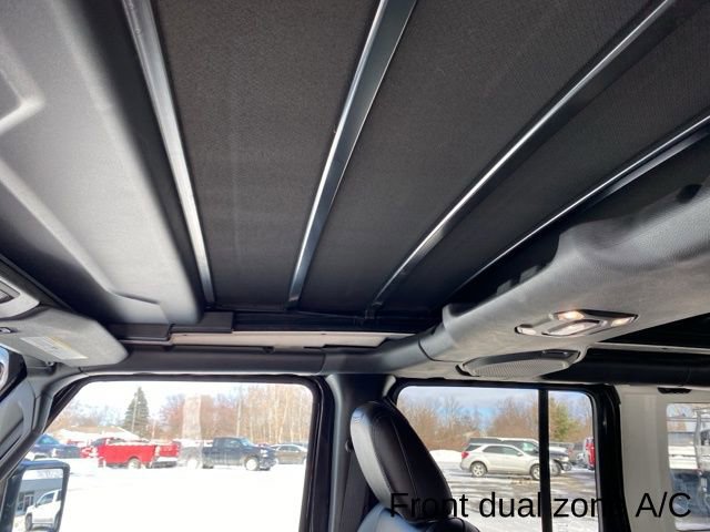Used 2022 Jeep Wrangler Unlimited Sahara w/ Cold Weather Group image 28